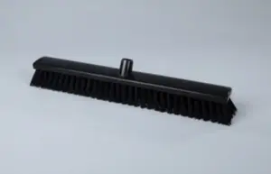 Щетка для пола 600*65 мм, средней жесткости,черный 27156-6